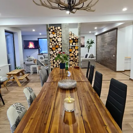 Bran Mountain Living Chalet *