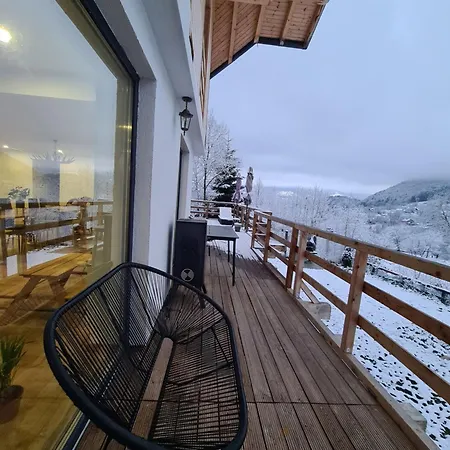 Bran Mountain Living *